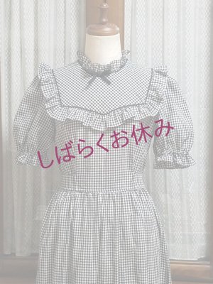 デザイン変更⇒ウエストギャザーはなくなりフレアーになります