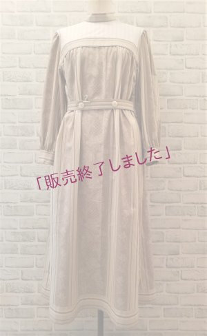 画像1: stand collar dress《Nancy》グレージュ